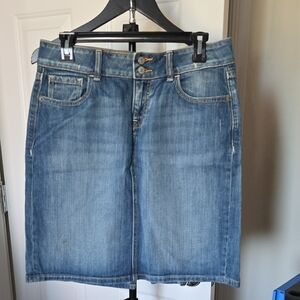 Old Navy Blue Denim Skirt